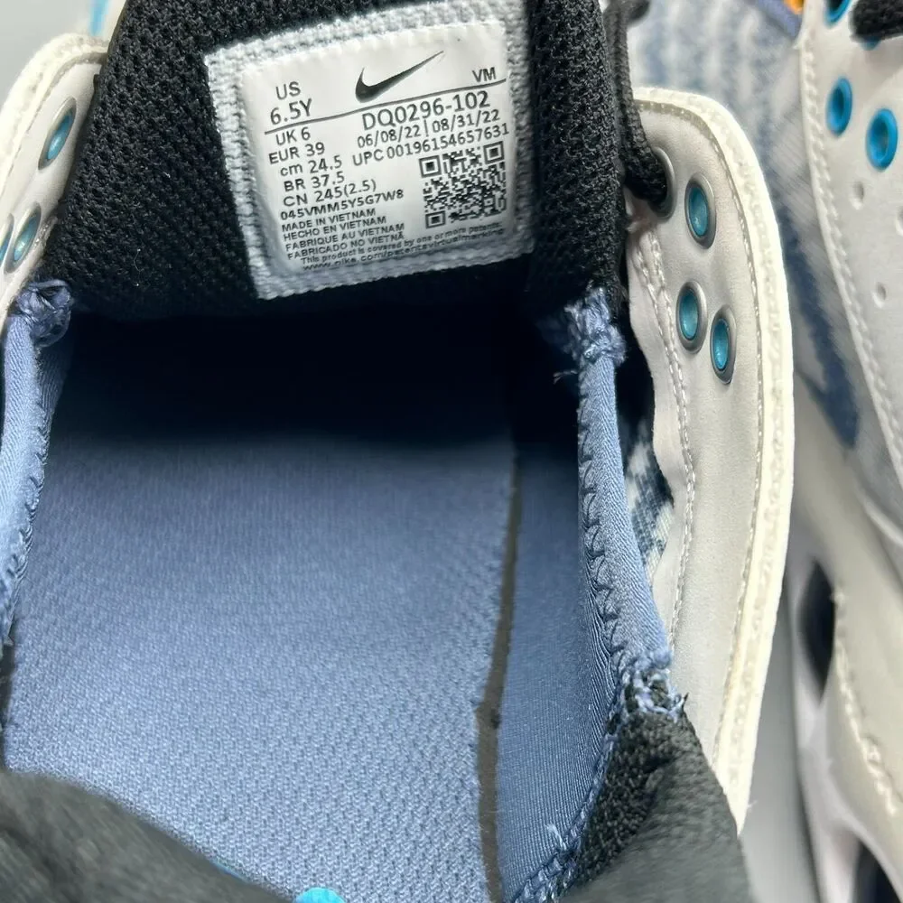Nike Air Max TW Summit White/Blue Lightning Shoes Size 6.5Y